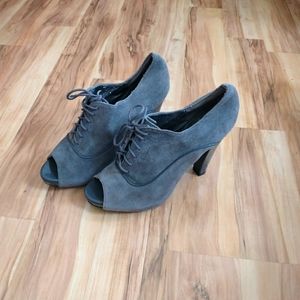 Ann Taylor Loft Unique Vintage Lace up heel shoes